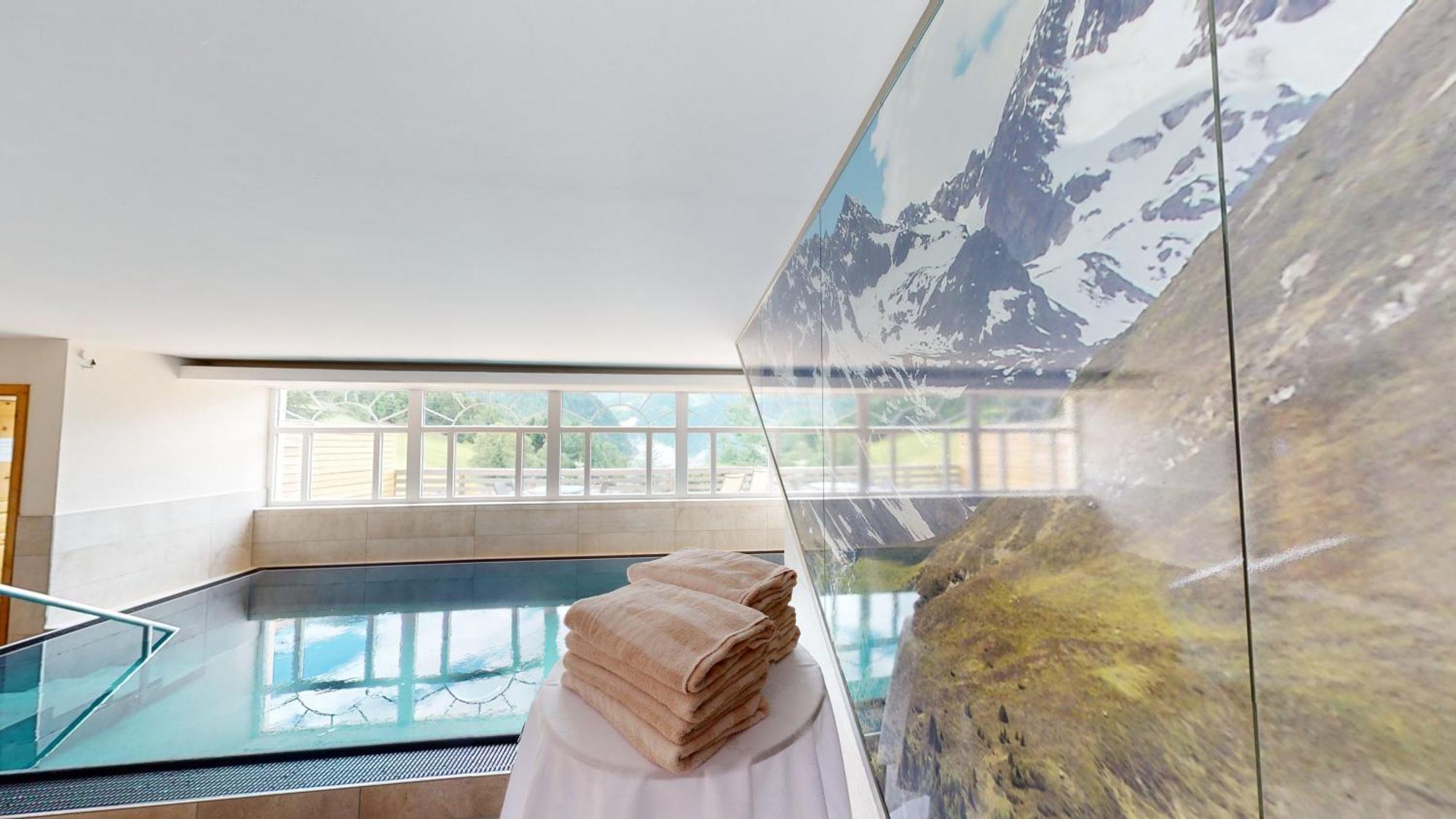 Wellness Aparthotel Panorama Alpin - Ferienwohnungen Jerzens Im Pitztal Exterior photo