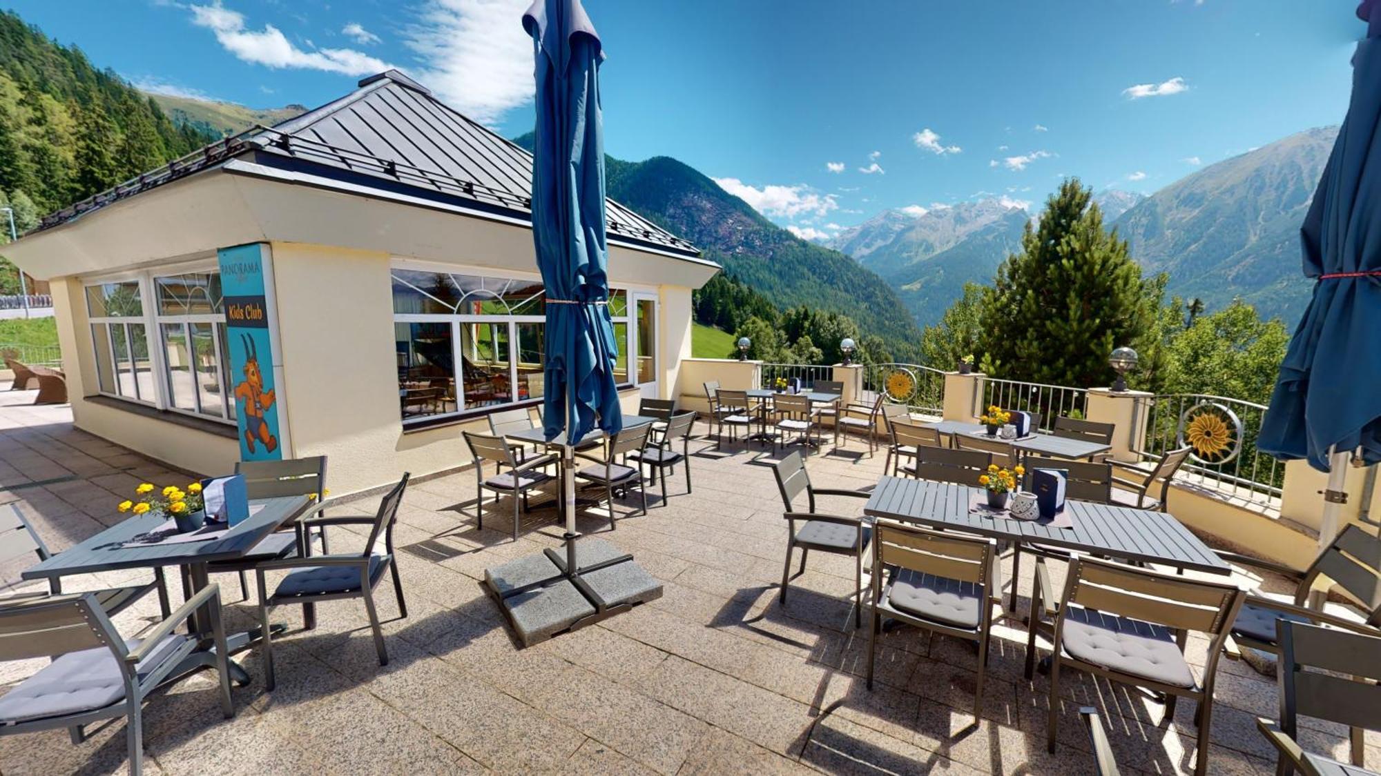 Wellness Aparthotel Panorama Alpin - Ferienwohnungen Jerzens Im Pitztal Exterior photo