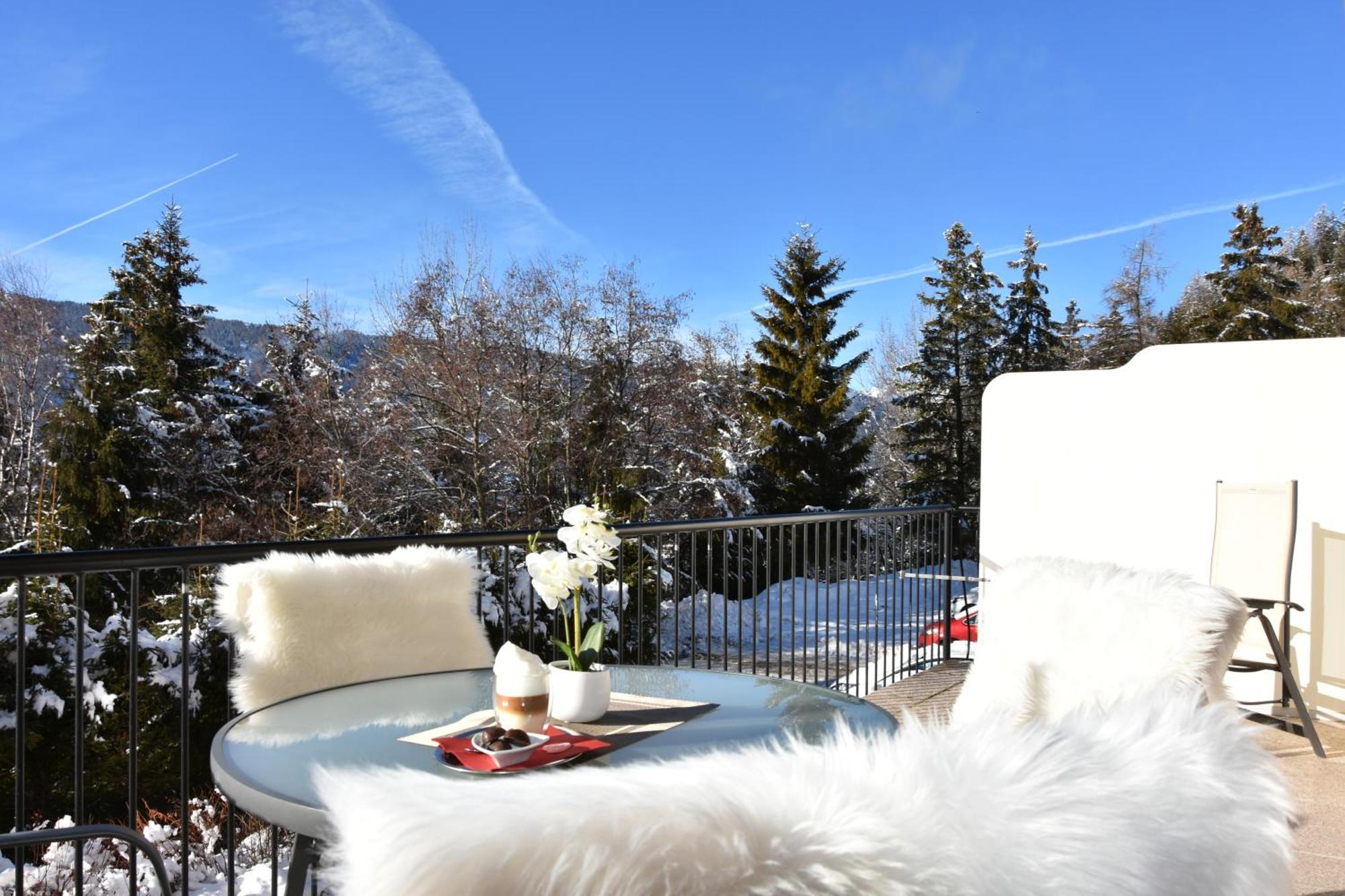 Wellness Aparthotel Panorama Alpin - Ferienwohnungen Jerzens Im Pitztal Exterior photo